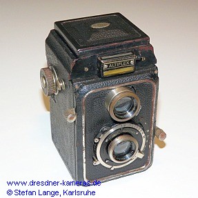 Altiflex I mit Compur-Verschluss und Ludwig Victar 1:4,5/7,5cm (Variante mit optischem Belichtungsmesser)