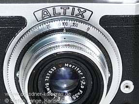 Altix III mit dem seltenen Ludwig Meritar 2,9/35mm (Version mit 2 einpoligen Blitzbuchsen)