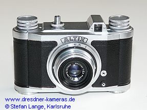 Altix III mit dem seltenen Ludwig Meritar 2,9/35mm (Version mit 2 einpoligen Blitzbuchsen)
