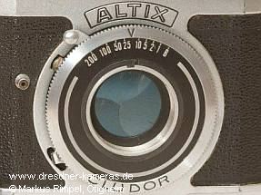 Altix III - Detail (Version mit Cludor-Verschluss und genormter Blitzbuchse)