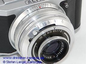 Altix IV (sehr seltene fr�he Ausf�hrung ohne Geh�usenummer mit kleinen Bedienkn�pfen und E. Ludwig-Meritar 2,9/50)