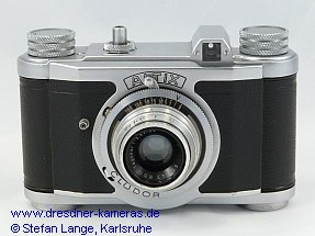 Synchronbuchse und Spannhebel an der urspr�nglichen Stelle, Verschluss gespannt