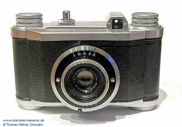 Altix O mit E. Ludwig Meritar 2,9/35 (vermutlich Prototyp, Messemodell o. �.; keine Serienproduktion)