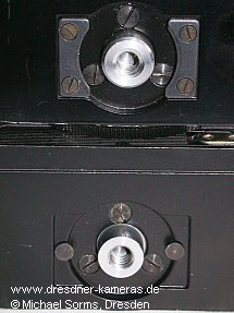 Exa I - Vergleich Verriegelung der R�ckwand mit zwei abgerundeten Schlie�blechen bzw. zwei Nietbolzen