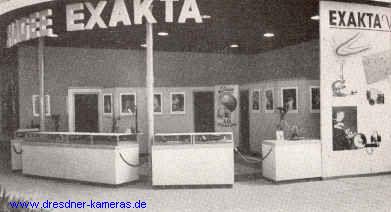 Messestand der Ihagee auf der Leipziger Herbstmesse 1952
