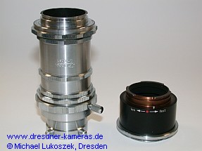 Ihagee-Mikrozwischenst�ck (links) und Exakta- Anschlussst�ck zur mikrofotografischen Einrichtung von Carl Zeiss Jena (rechts)