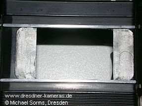 Exa 1b - Halbformatversion 18x24, zur Maskierung mit Kunststoffplatten vorgefr�ster Bereich der Bildb�hne