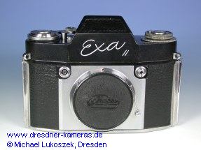 Exa II mit schwarzer Einbrenn-Lackierung; ohne Nr.