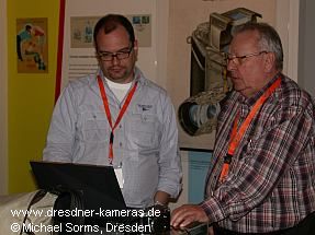 Olaf Nattenberg (links) im Fachgespr�ch mit Rainer Dierchen (rechts)