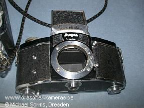 Das Fotomodell der Ur-Kine-Exakta in den Ihagee-Werbeanzeigen - hier ein Nachbau