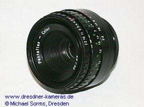 Pentaflex Color 2,8/50 (M42 Automatik), Namensvariante des Meyer Domiplan 2,8/50; hier mit gr�ner Feet-Skala und schwarzen Einstellringen.