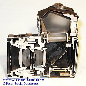 Querschnitt einer Praktica super TL mit Oreston 1,8/50