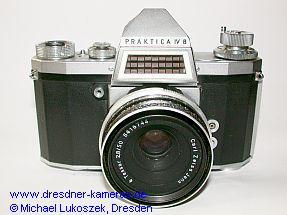 Praktica IV B - mit ungekuppeltem Belichtungsmesser und schmalem Metall/Kunststoff-Belichtungsmesserrahmen