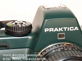 Praktica BX 20 S in der gr�nen Ausf�hrung f�r Foto Greiss Leverkusen (ohne Bezeichnung �BX 20 S�)