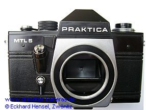 Praktica MTL 5 - Umbau mit schwarzer Geh�usekappe und schwarzem Boden