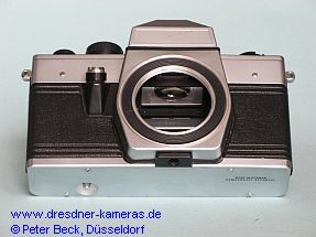 Praktica (noname) #852070 (4. Praktica-Generation sp�t; mit Zeitenknopf aus Kunststoff und verchromter Bodenplatte mit Aufdruck �Made in German Democratic Republic�)