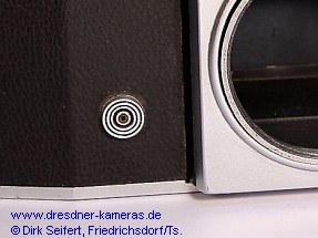 Praktica, flash sync. (DIN-socket) retrofitted (Praktica, 1th version wit cast-on strap lugs and 2nd version with screwed strap lugs); Importeur: Kine Camera Co. a Division of Ocean Photo Supply Co. Inc., 11 West 20th Street, New York 11, N.Y.