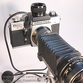 Praktica RTL Astro/Micro Convertible (Praktica VLC 2) - patentierte pneumatische Spiegel-Ausl�se-Vorrichtung