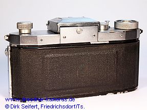 Praktiflex Version 11 #26855 ohne KW im R�ckwandleder und noch ohne Herstellergravur am Lichtschacht wie sp�ter bei Version 12